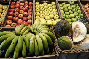 Frutas locales y tropicales